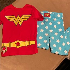 Girls Wonder Woman pajamas